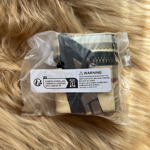 NEW🌸Cute Mini Wallet Keychain - Picture 10 of 11